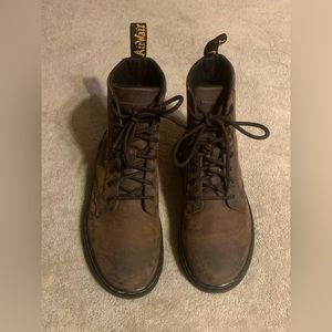 Dr. Martens Comb’s Leather Boots Womens Size 6 Brown